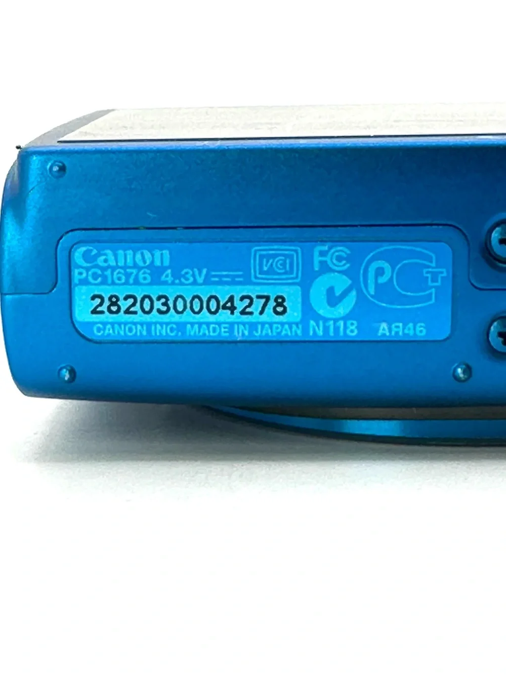Canon PowerShot ELPH 310 HS Blue Compact w/ Charger